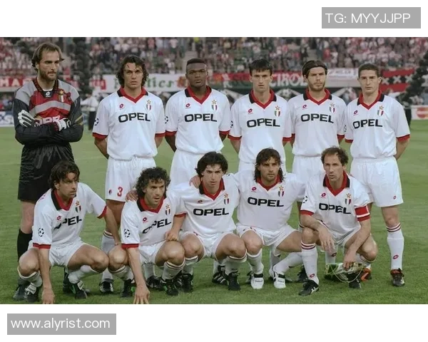 AC米兰友谊赛大胜拜仁四球零封帽子戏法点燃全场激情 AC米兰友谊赛大胜拜仁四球零封帽子戏法点燃全场激情