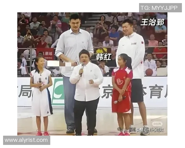 姚明女儿同班同学曝光引发热议明星孩子们的校园生活揭秘