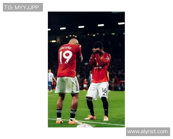 中超激战曼联大胜热刺六球狂潮点球大战引爆全场热情 中超激战曼联大胜热刺六球狂潮点球大战引爆全场热情