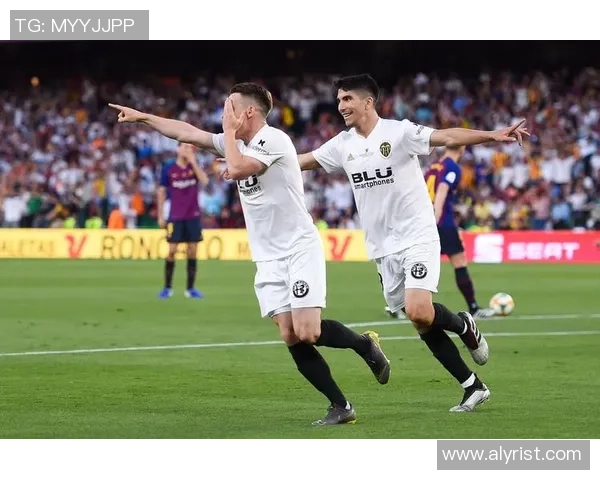 曼联逆转波尔图精彩绝杀全场沸腾国王杯战报