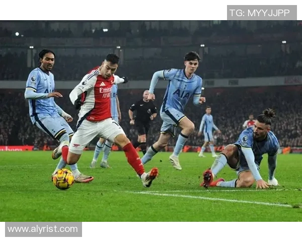 西甲激战热刺逆转阿森纳乌龙球成比赛转折点精彩集锦回顾 西甲激战热刺逆转阿森纳乌龙球成比赛转折点精彩集锦回顾